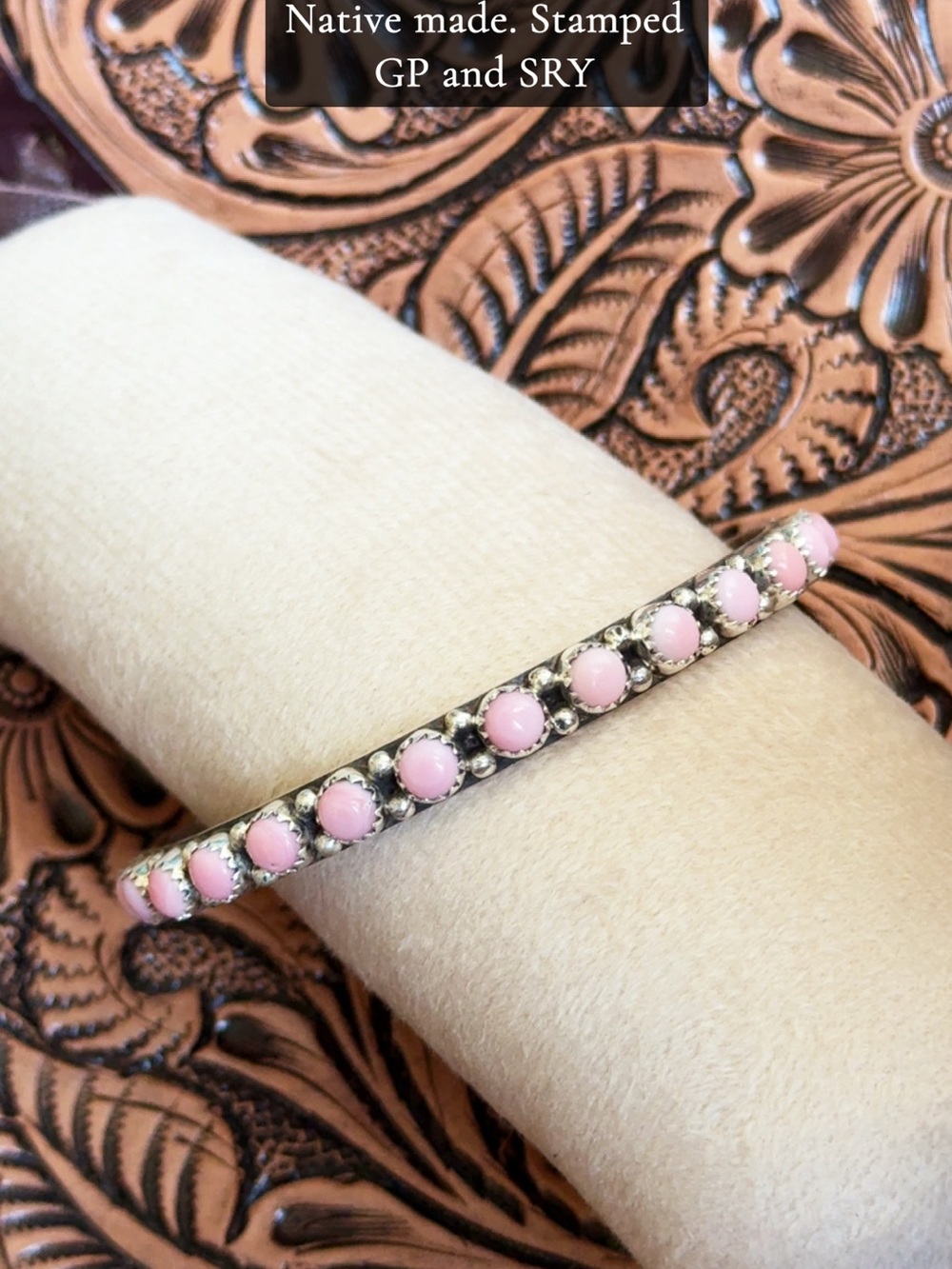Native made pink conch & Sterling Pink Bangle Bracelet stamped GP SRY - Picture 3 of 5